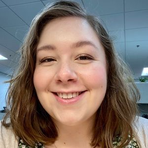 Meet your Posher, Lacy